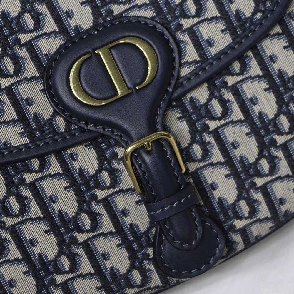medium-dior-bobby-bag Shoulder