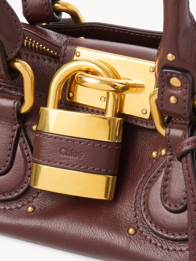 chloe-small-paddington-bag-in-grained-leather Handle
