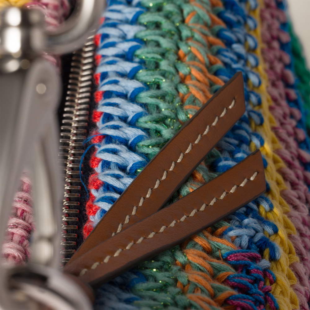 miu-miu-multicolor-crochet-pouch Handle