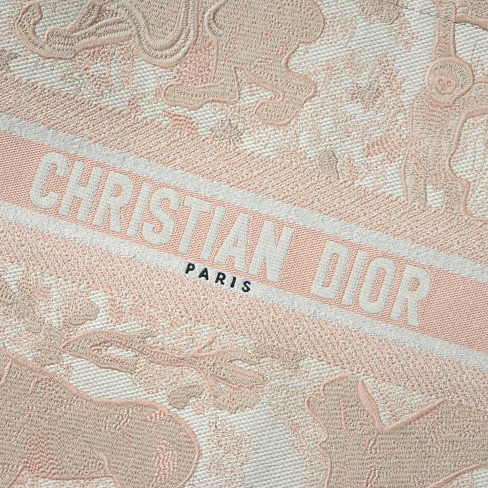 dior-book-tote-8 Tote
