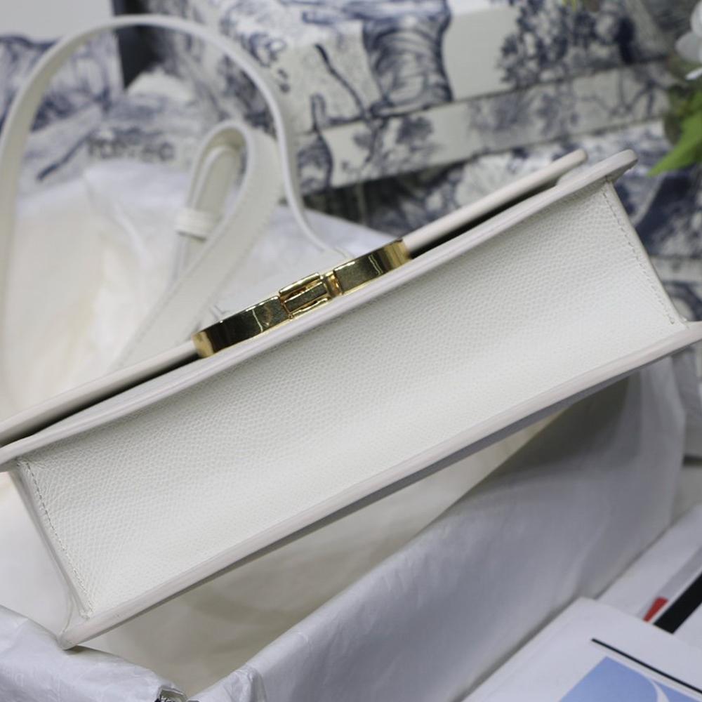 30-montaigne-bag Crossbody