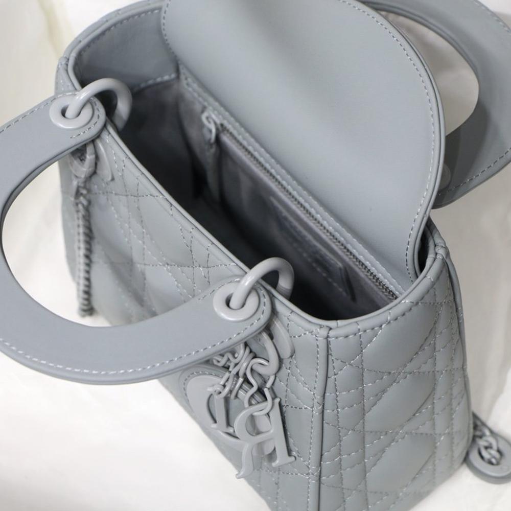 lady-dior-my-abcdior-bag-5 Handle