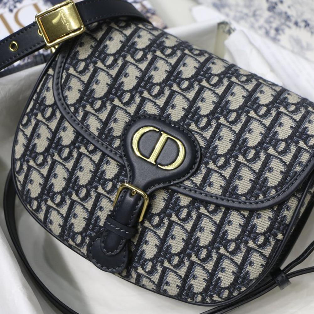 medium-dior-bobby-bag Shoulder