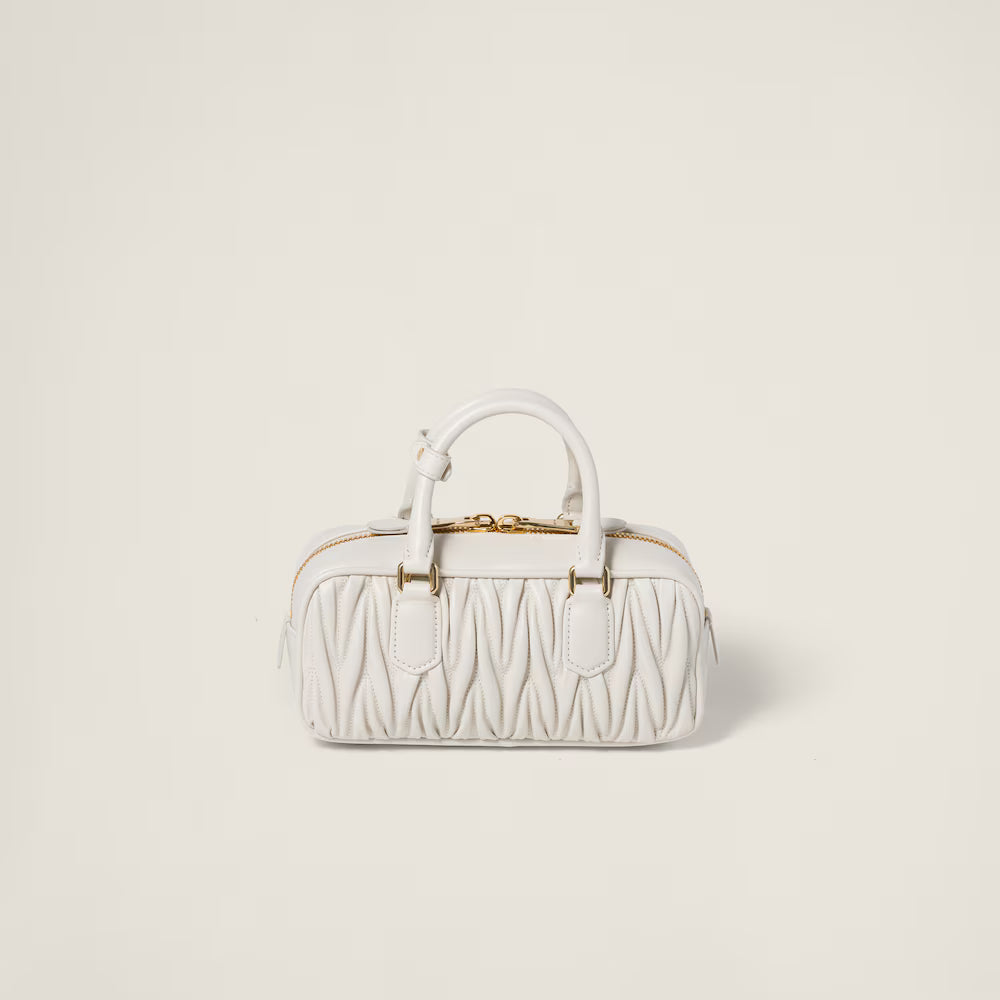 arcadie-matelasse-nappa-leather-bag Handle