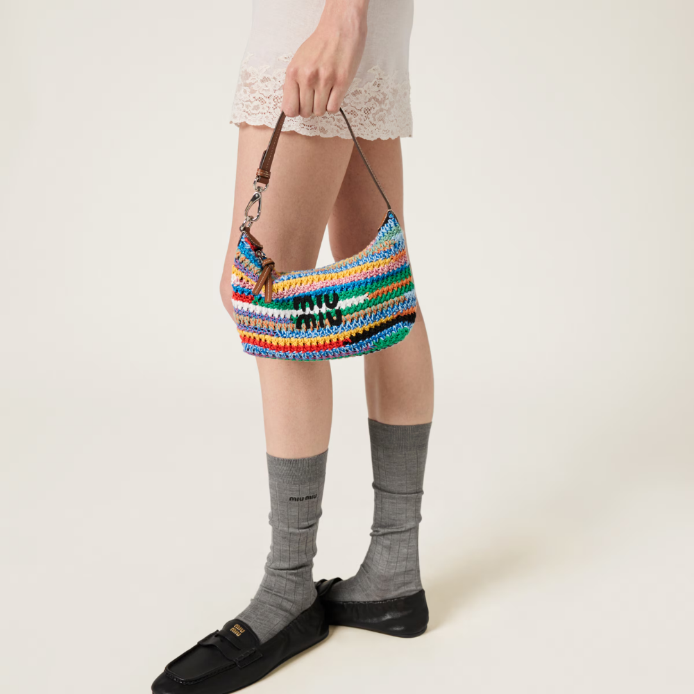 miu-miu-multicolored-crochet-pouch Handle