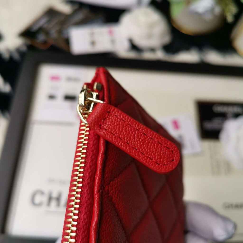 chanel-caviar-quilted-zip-boy-pouch-copy ohter