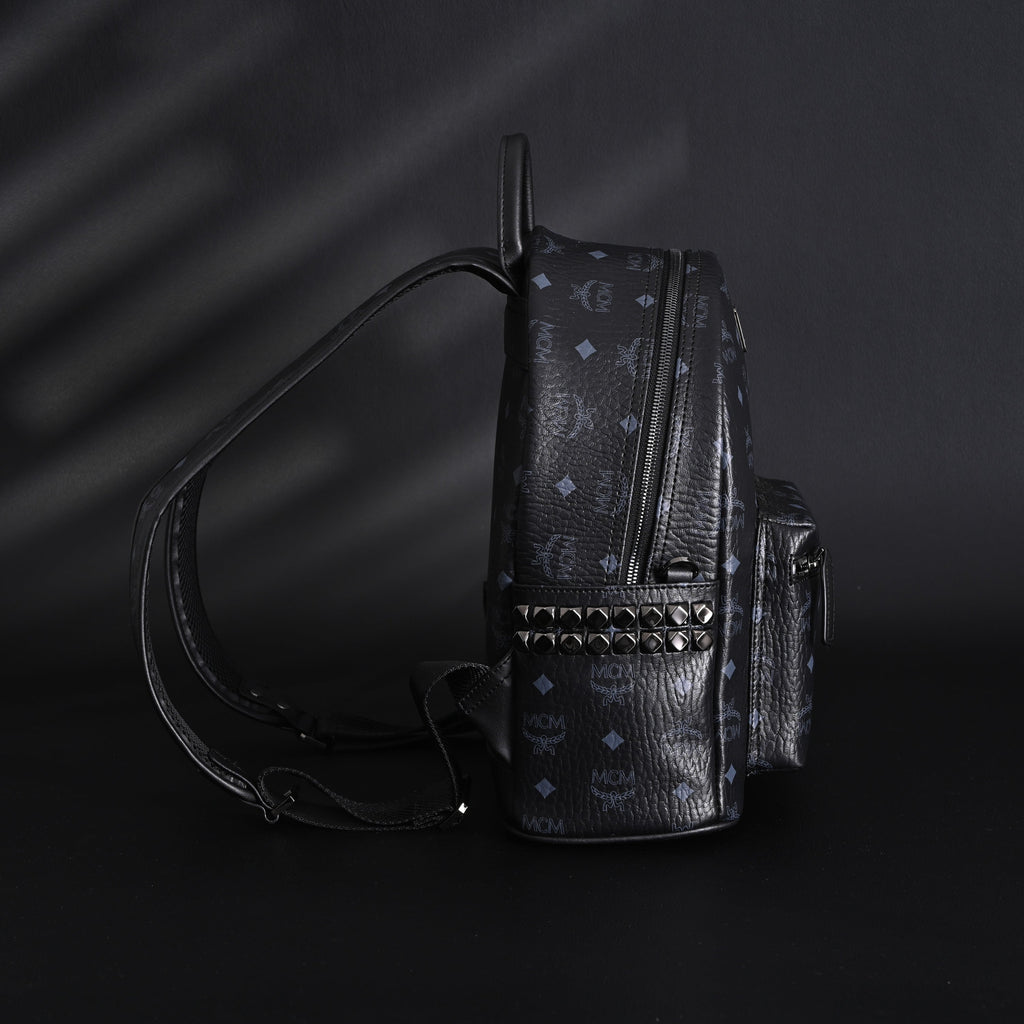mcm-stark-visetos-medium-backpack-black-monogram-with-studded-detailing ohter