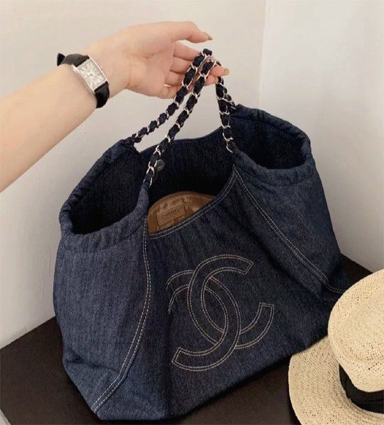 ysl-large-capacity-denim-tote-bag Tote
