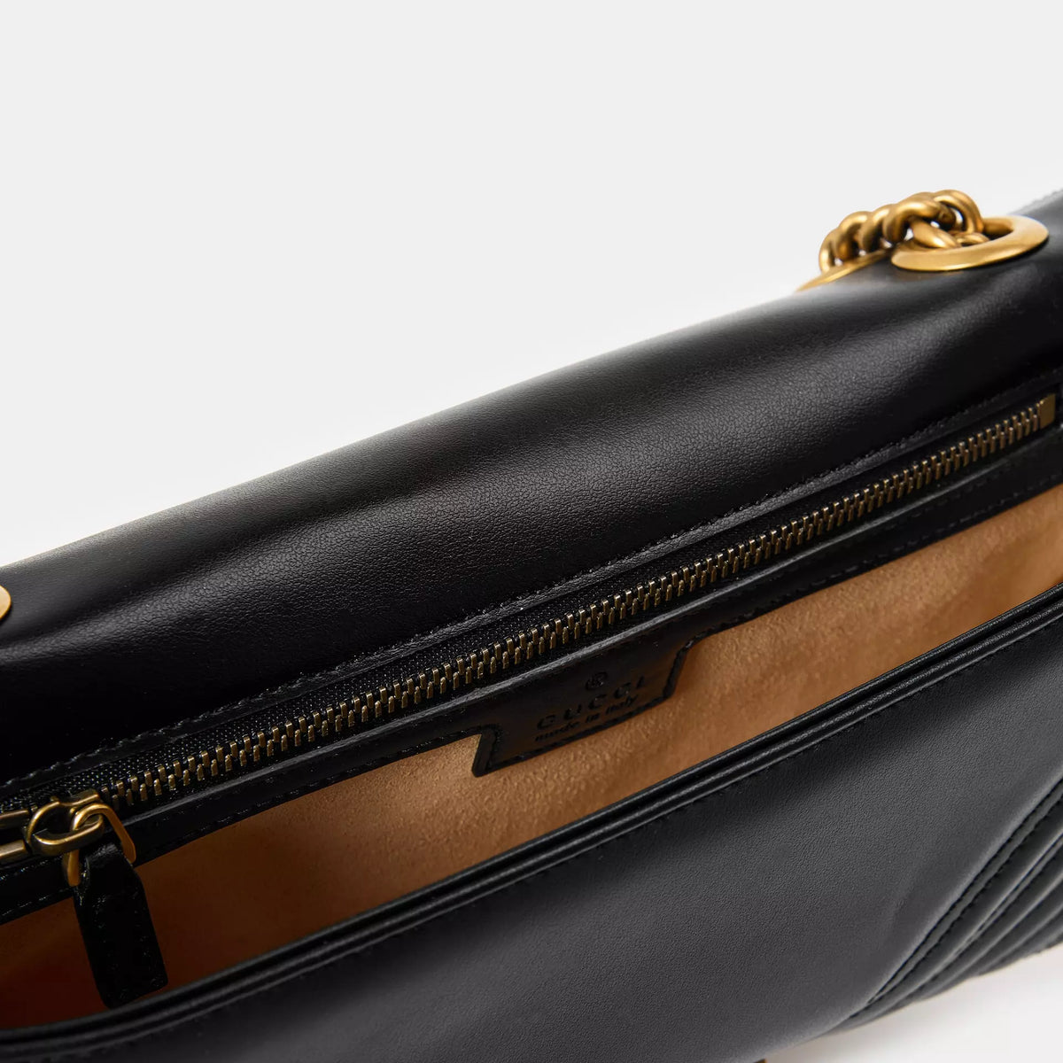 gucci-marmont-matelasse-small-bag Crossbody