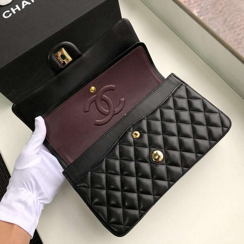 chanel-flap-bag Crossbody
