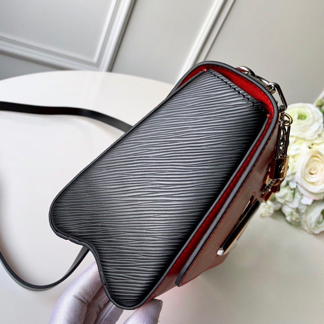 twist-mm-6 Crossbody