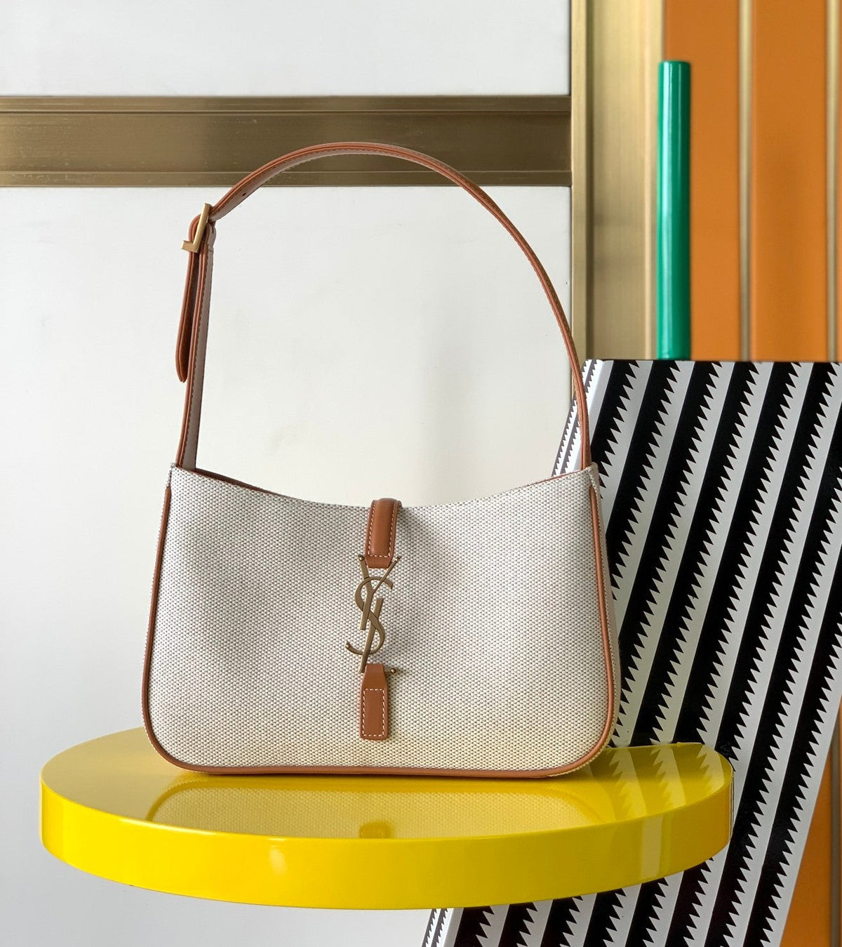 ysl-le-5-a-7-in-canvas-and-leather-23-x-16-x-6-5-cm Shoulder