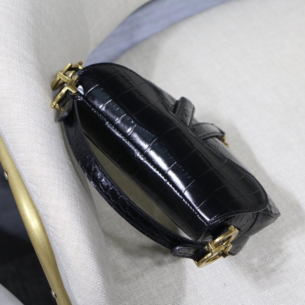 saddle-bag-15 Shoulder