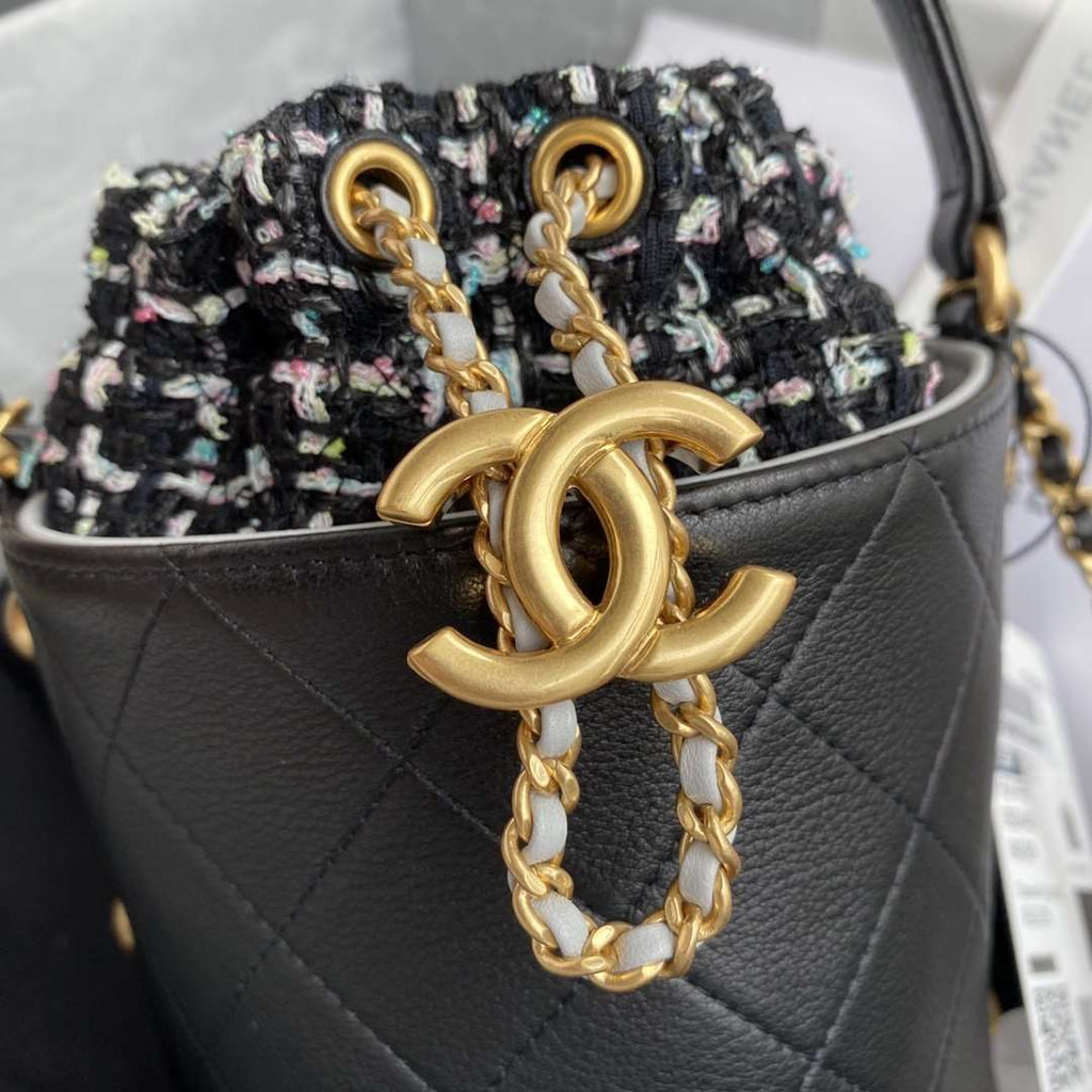 chanel-2020-tweed-soul-bucket-bag-black-copy Crossbody