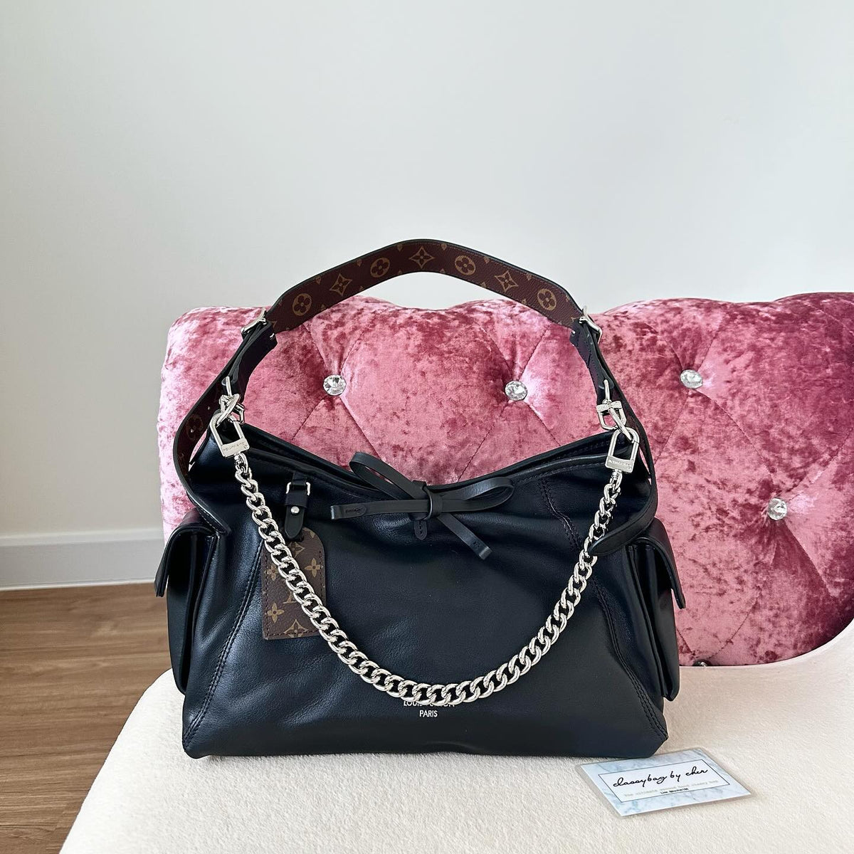louis-vuitton-carryall-cargo-handbag Shoulder