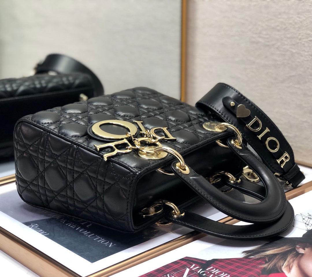 dior-lady-my-abcdior-lambskin-bag-1 Handle