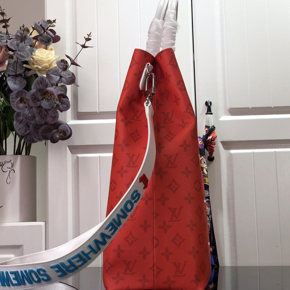 louis-vuitton-tote-bag-1 Tote
