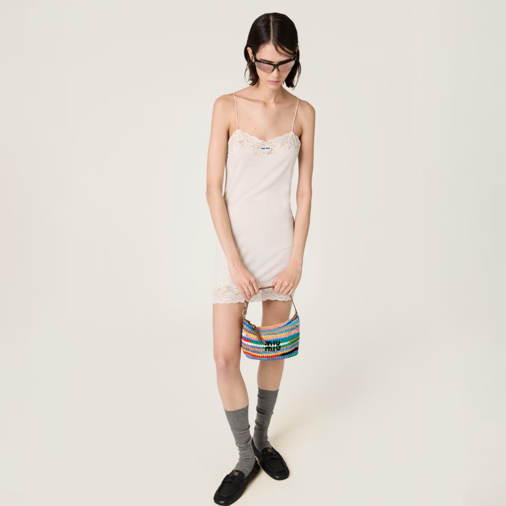 miu-miu-multicolor-crochet-pouch Handle