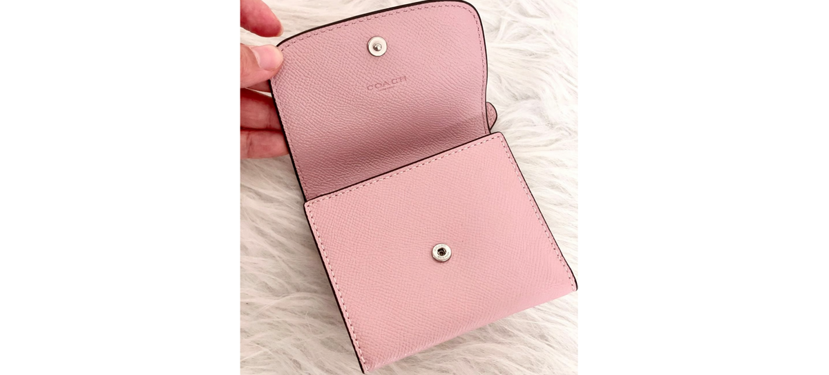 coach-leather-small-wallet-in-pink ohter