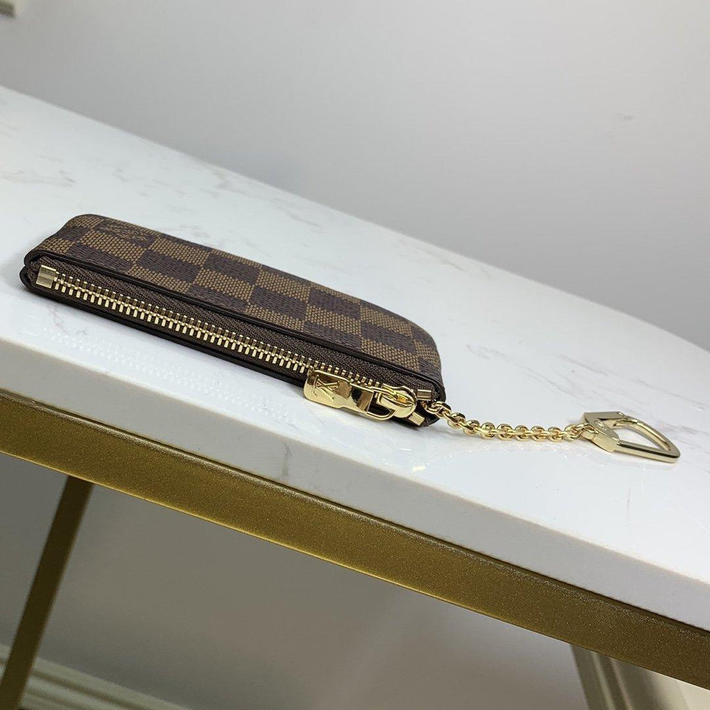 louis-vuitton-wallet-25 ohter