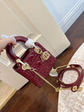 lady-dior-burgundy-leather-bag Handle