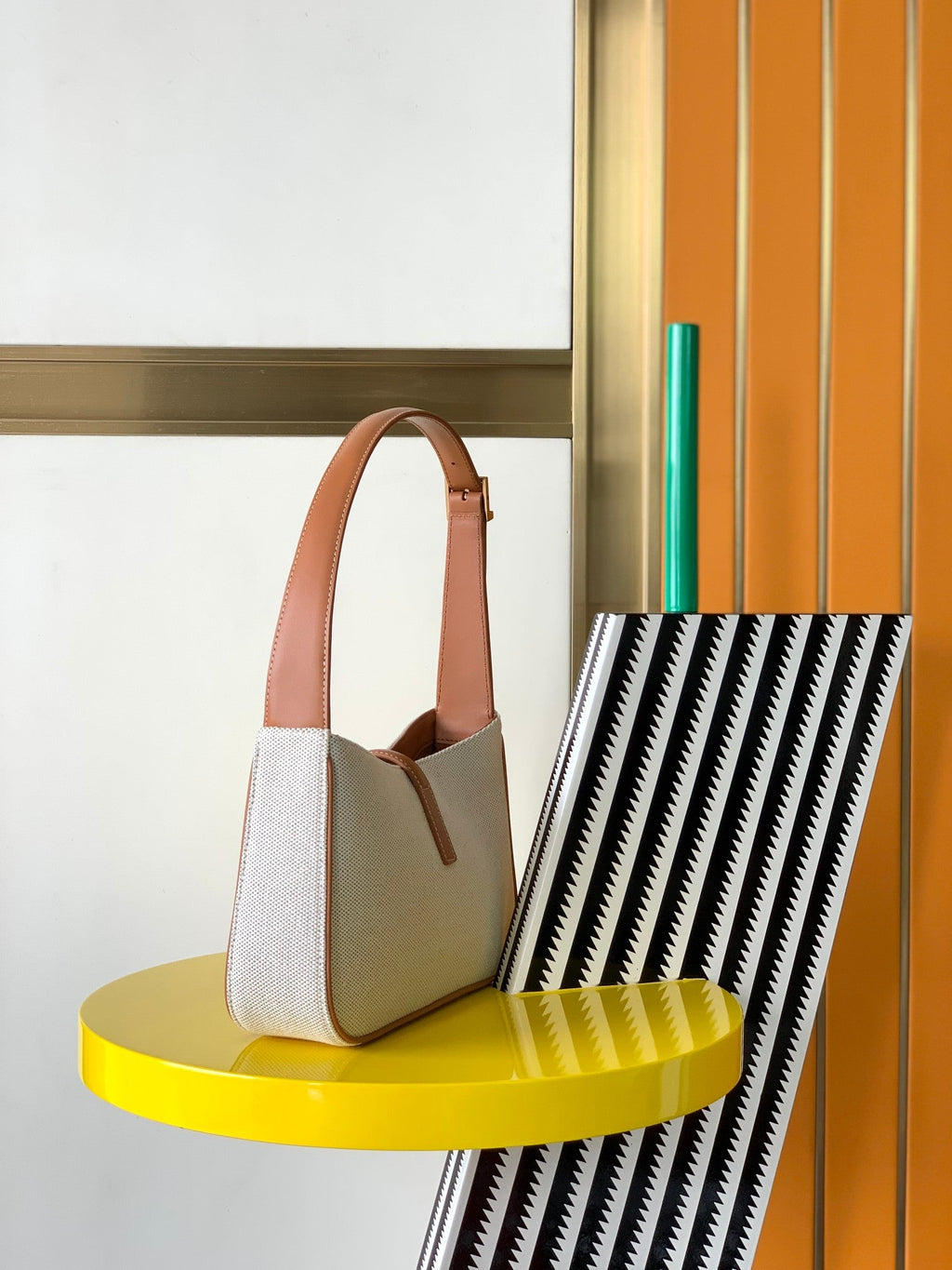 ysl-le-5-a-7-in-canvas-and-leather-23-x-16-x-6-5-cm Shoulder