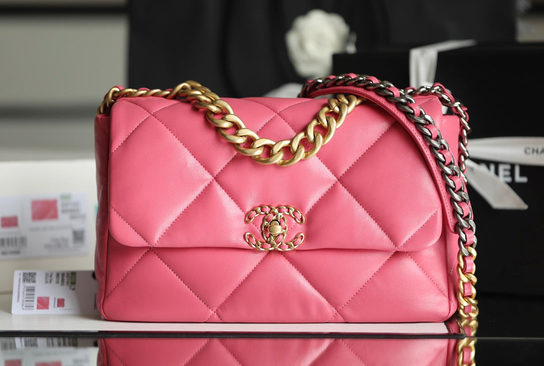 chanel-19-flap-bag-medium-pink-30cm Crossbody