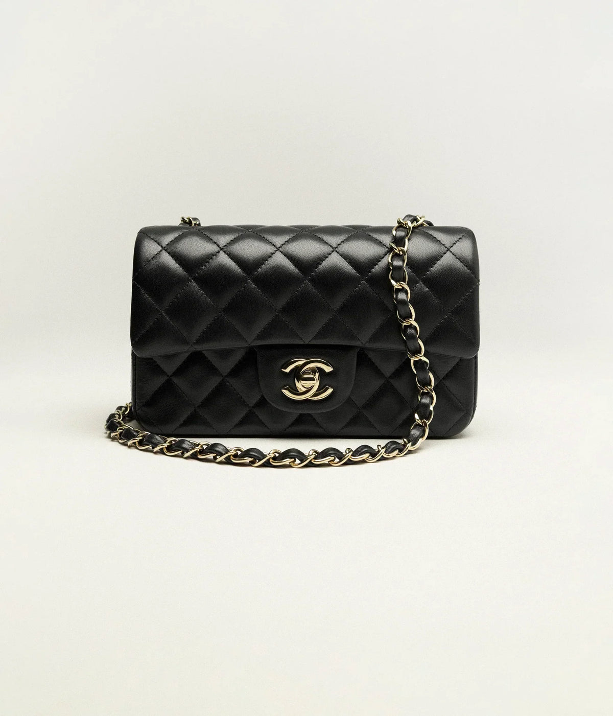 chanel-medium-classic-double-flap Shoulder