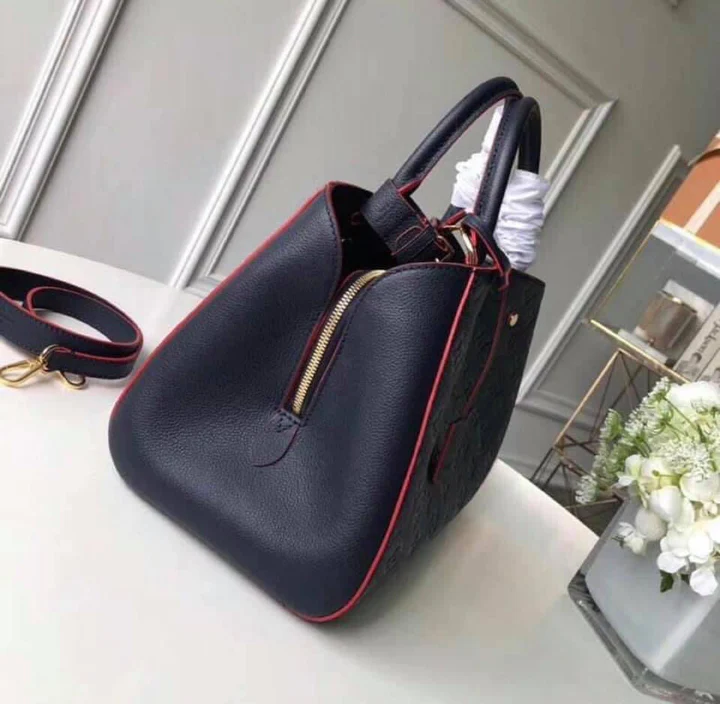 louis-vuitton-montaigne-mm-bag Handle