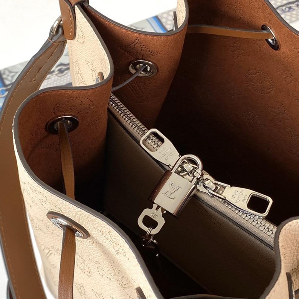 louis-vuitton-neonoe-bb Crossbody