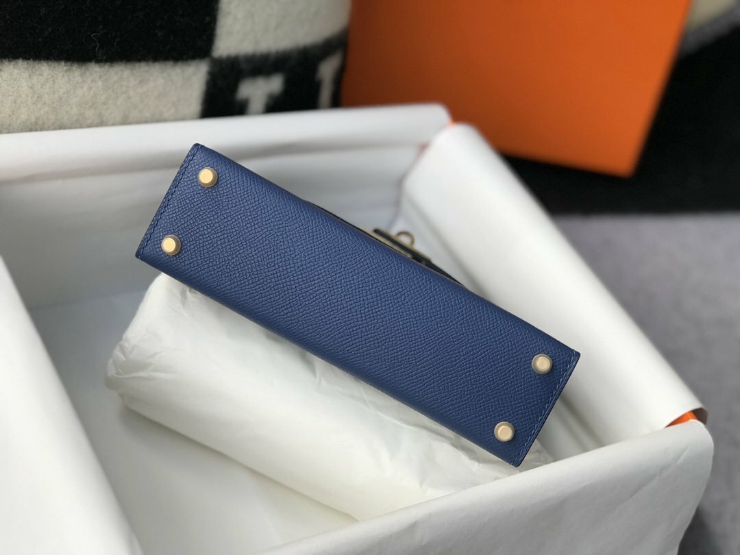 hermes-handle-bag-19cm-blue Handle