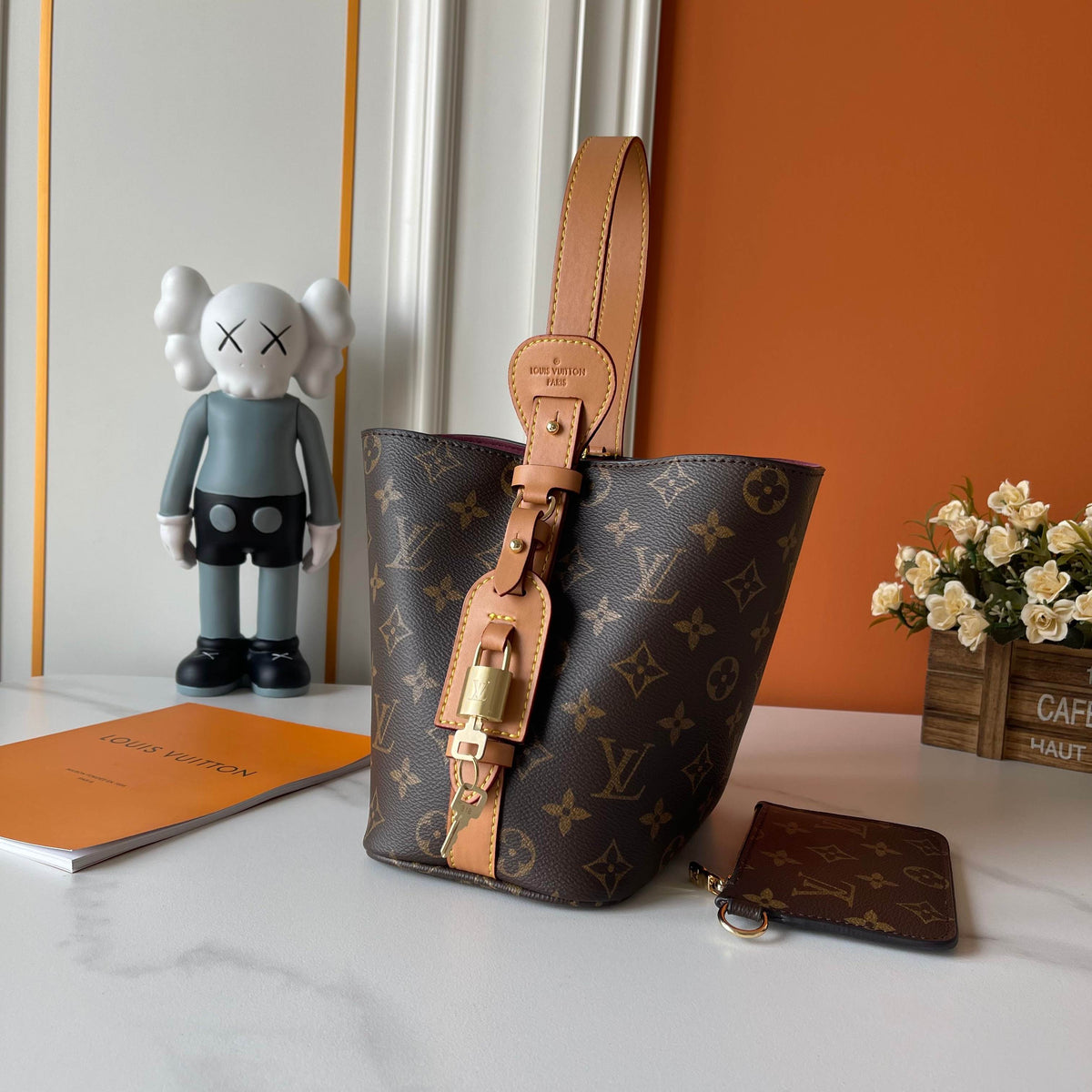 lv-x-all-in-bb-bag-monogram-canva Handle