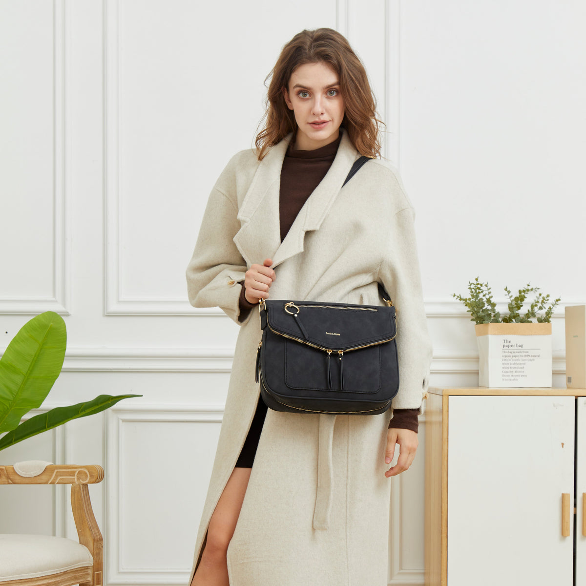 the-emila Crossbody