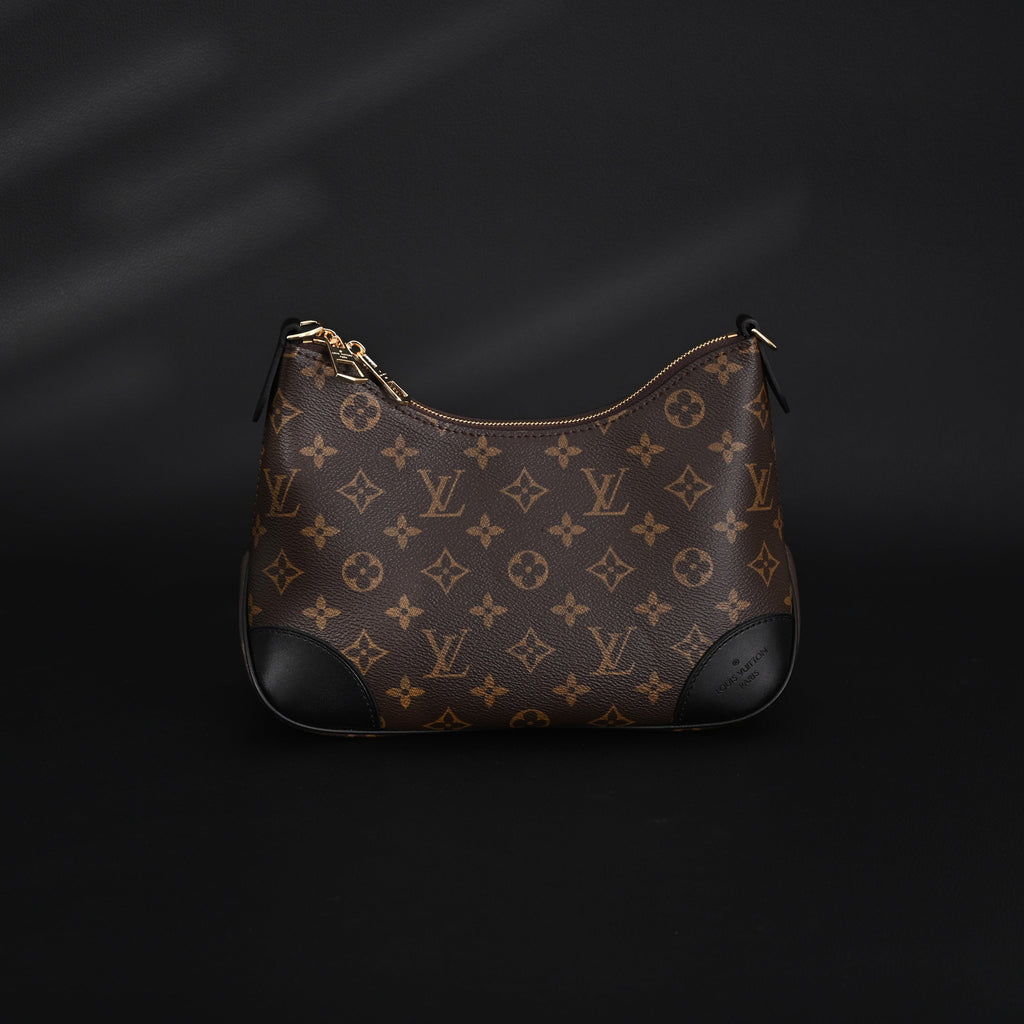 louis-vuitton-monogram-canvas-pochette-shoulder-bag Shoulder