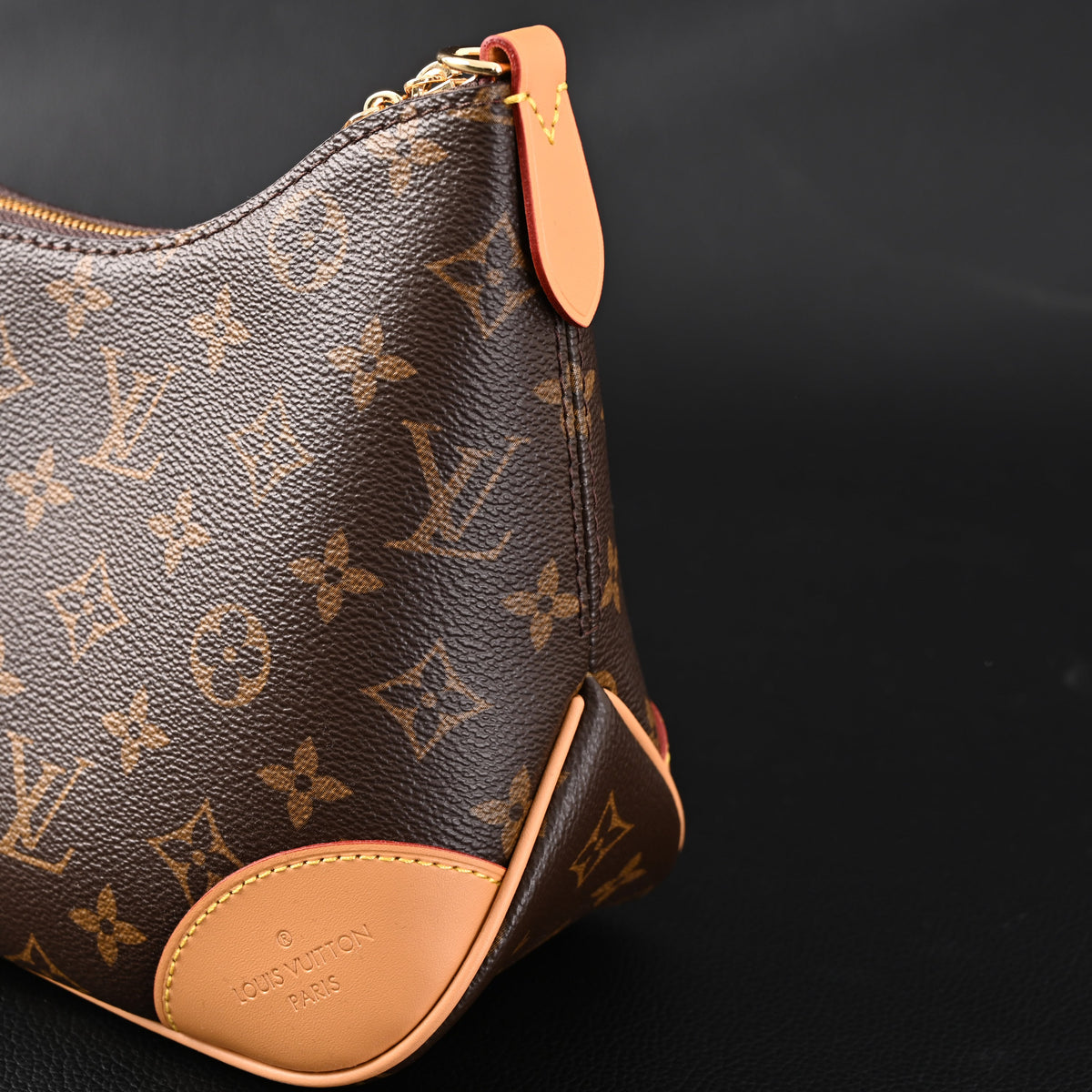 louis-vuitton-monogram-canvas-shoulder-bag Shoulder