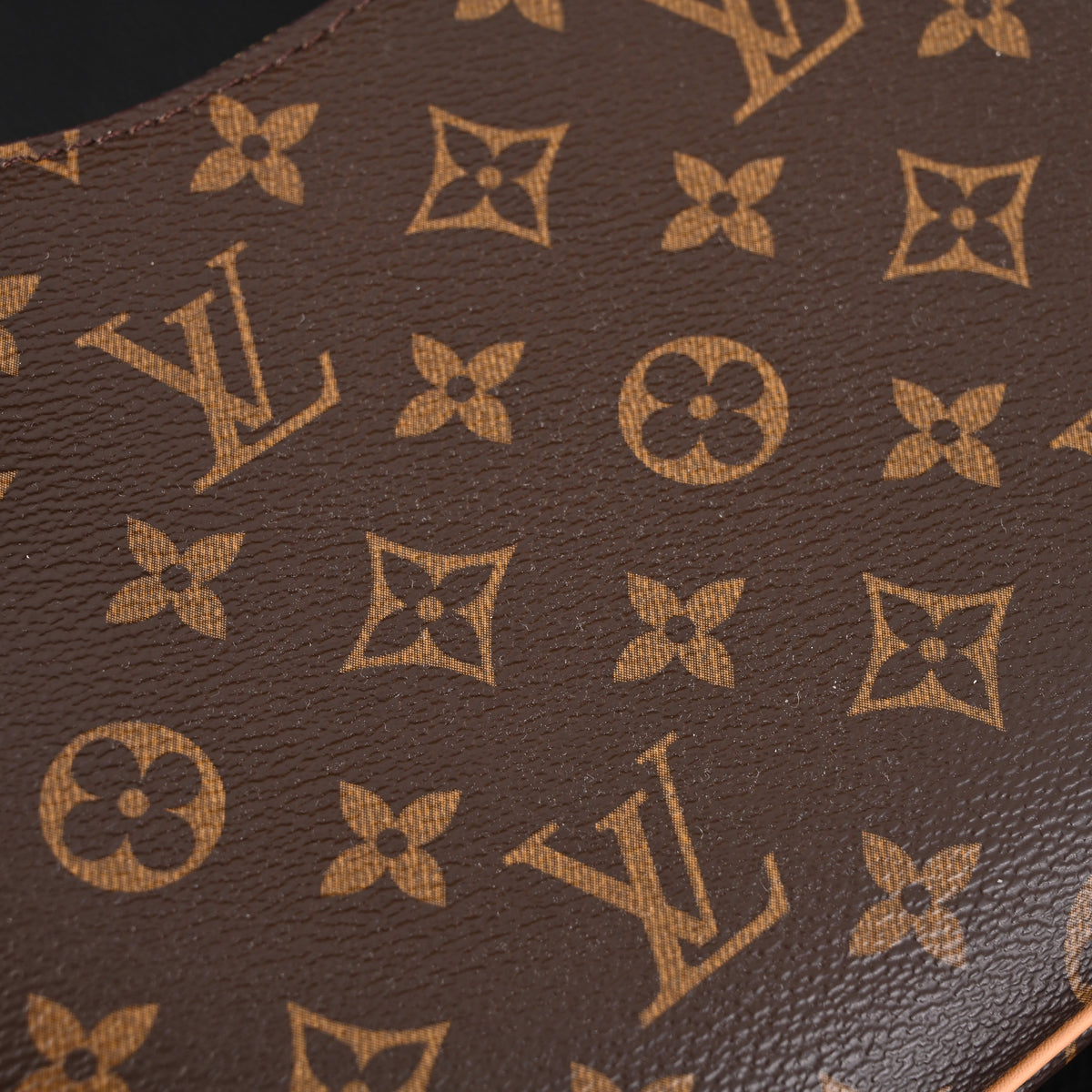 louis-vuitton-monogram-canvas-shoulder-bag Shoulder