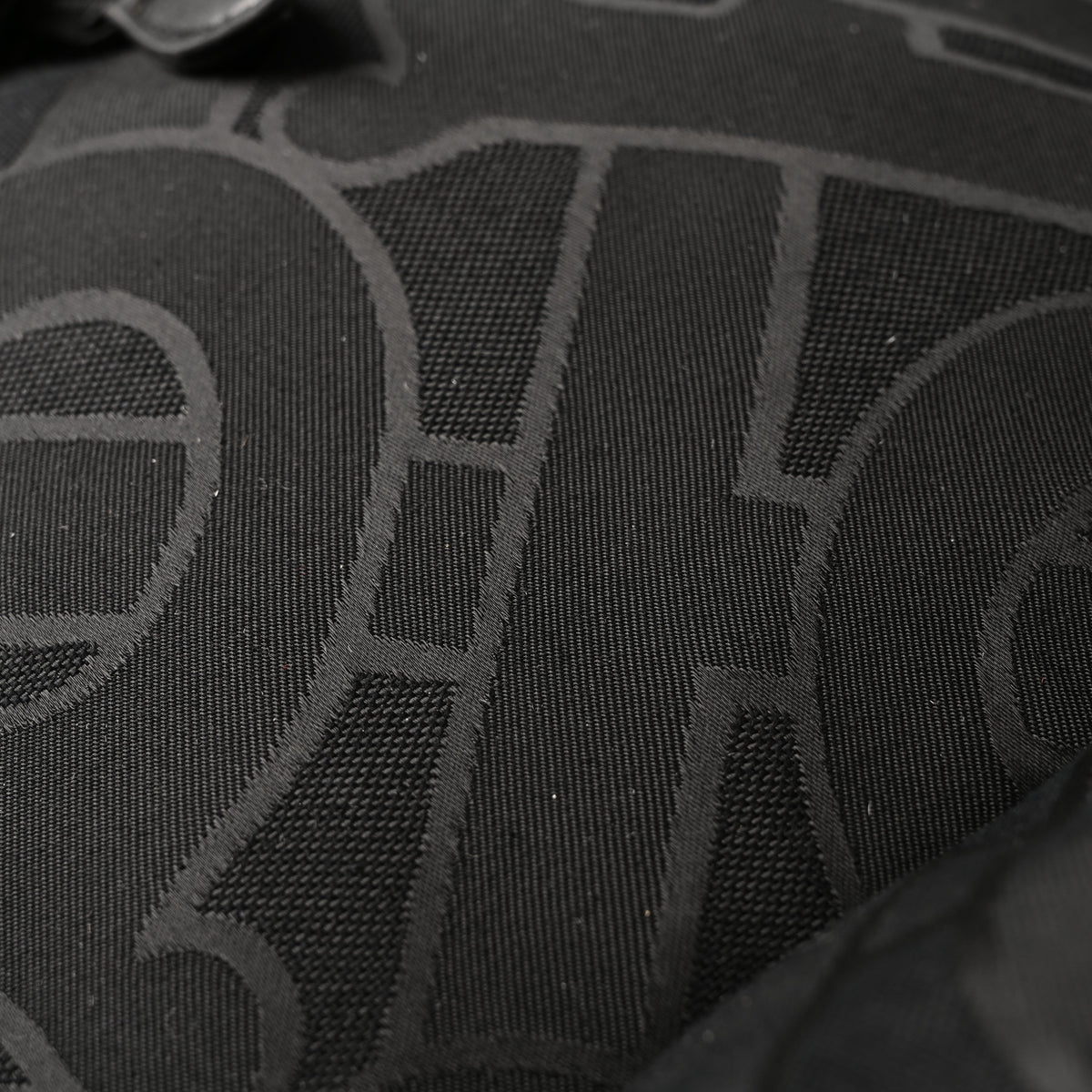 burberry-monogram-black-nylon-backpack ohter
