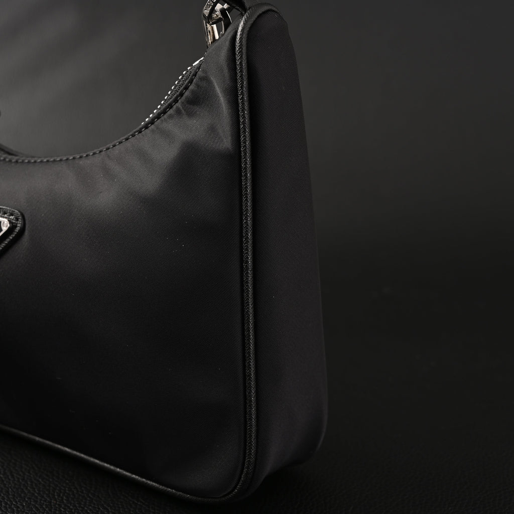 prada-re-edition-2005-nylon-shoulder-bag-black Shoulder