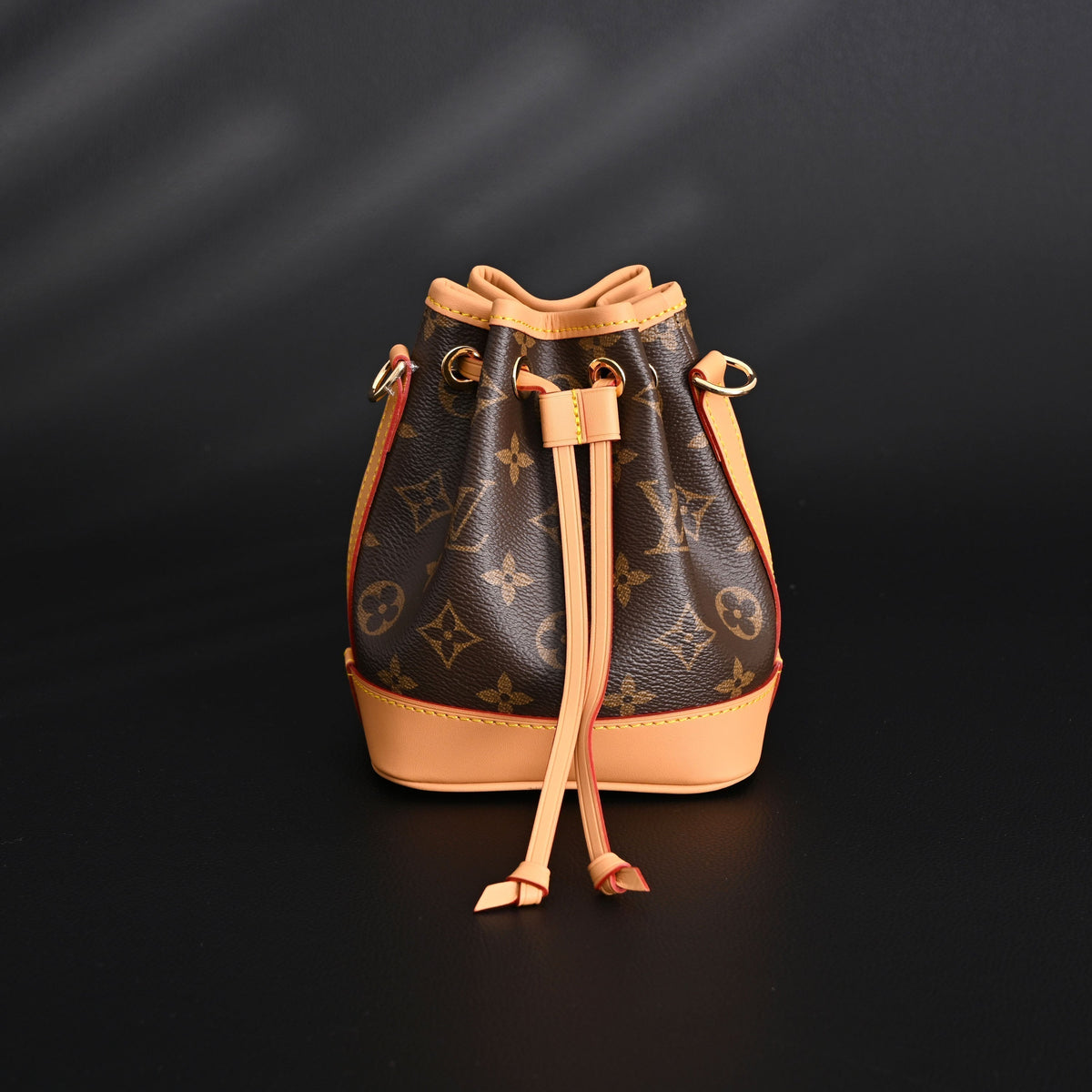 louis-vuitton-noe-bucket-bag-monogram-canvas-with-natural-leather-trim Crossbody