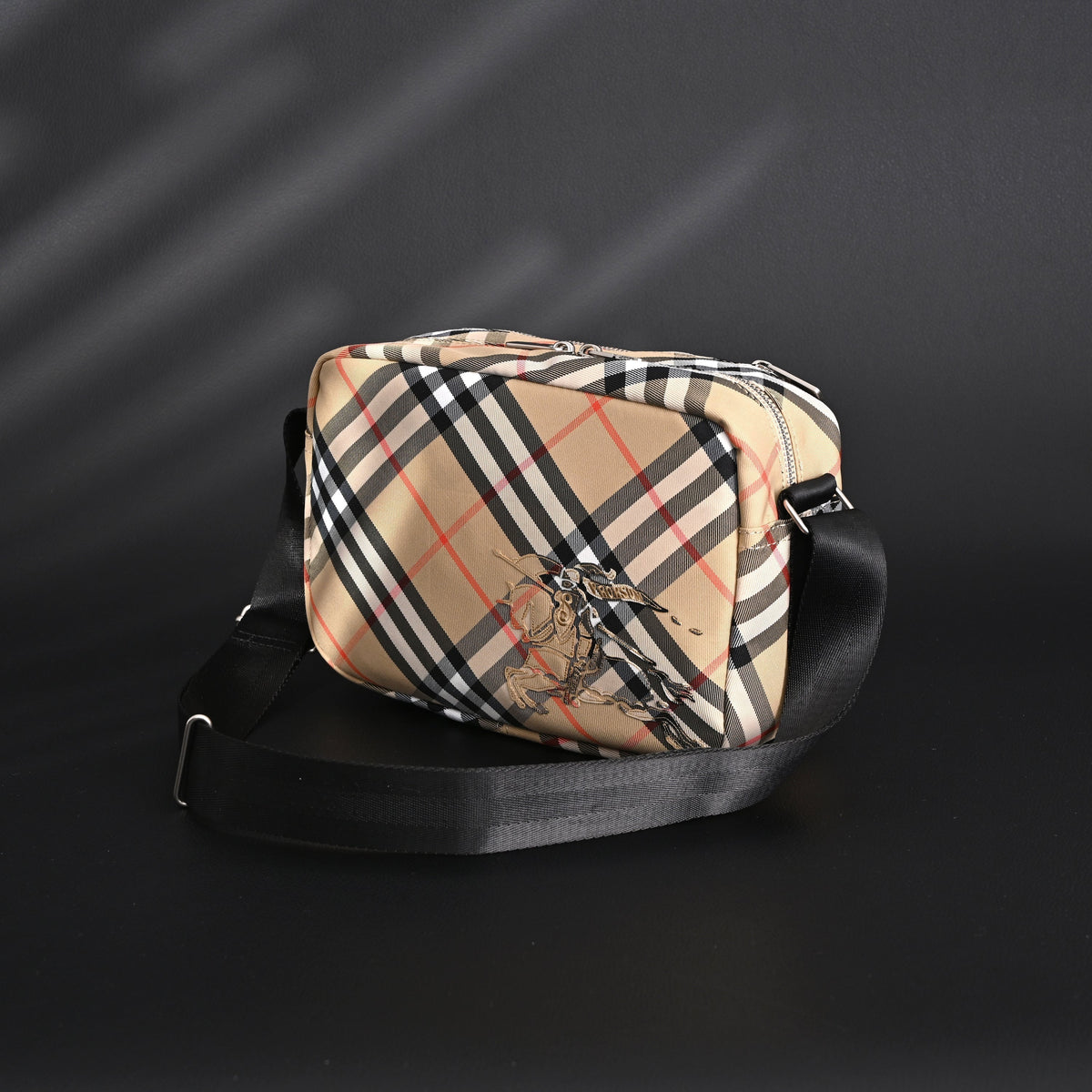 burberry-vintage-check-canvas-crossbody-messenger-bag Crossbody
