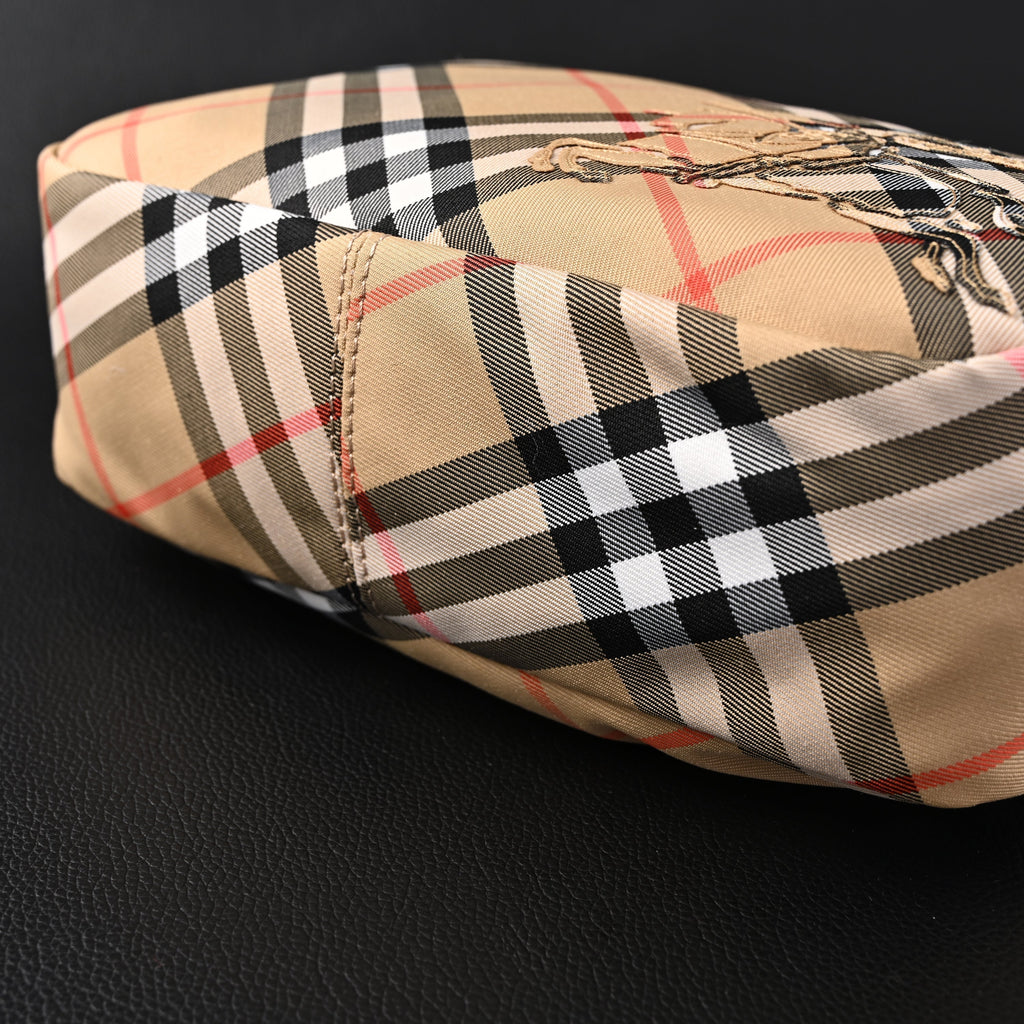 burberry-vintage-check-canvas-crossbody-messenger-bag Crossbody