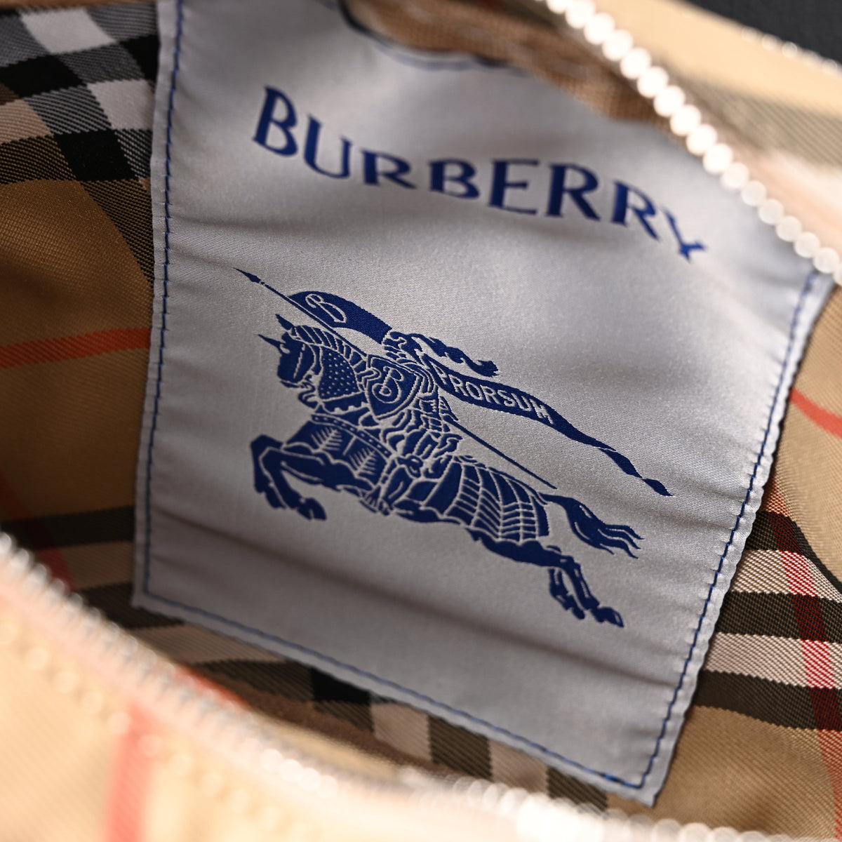 burberry-vintage-check-canvas-crossbody-messenger-bag Crossbody