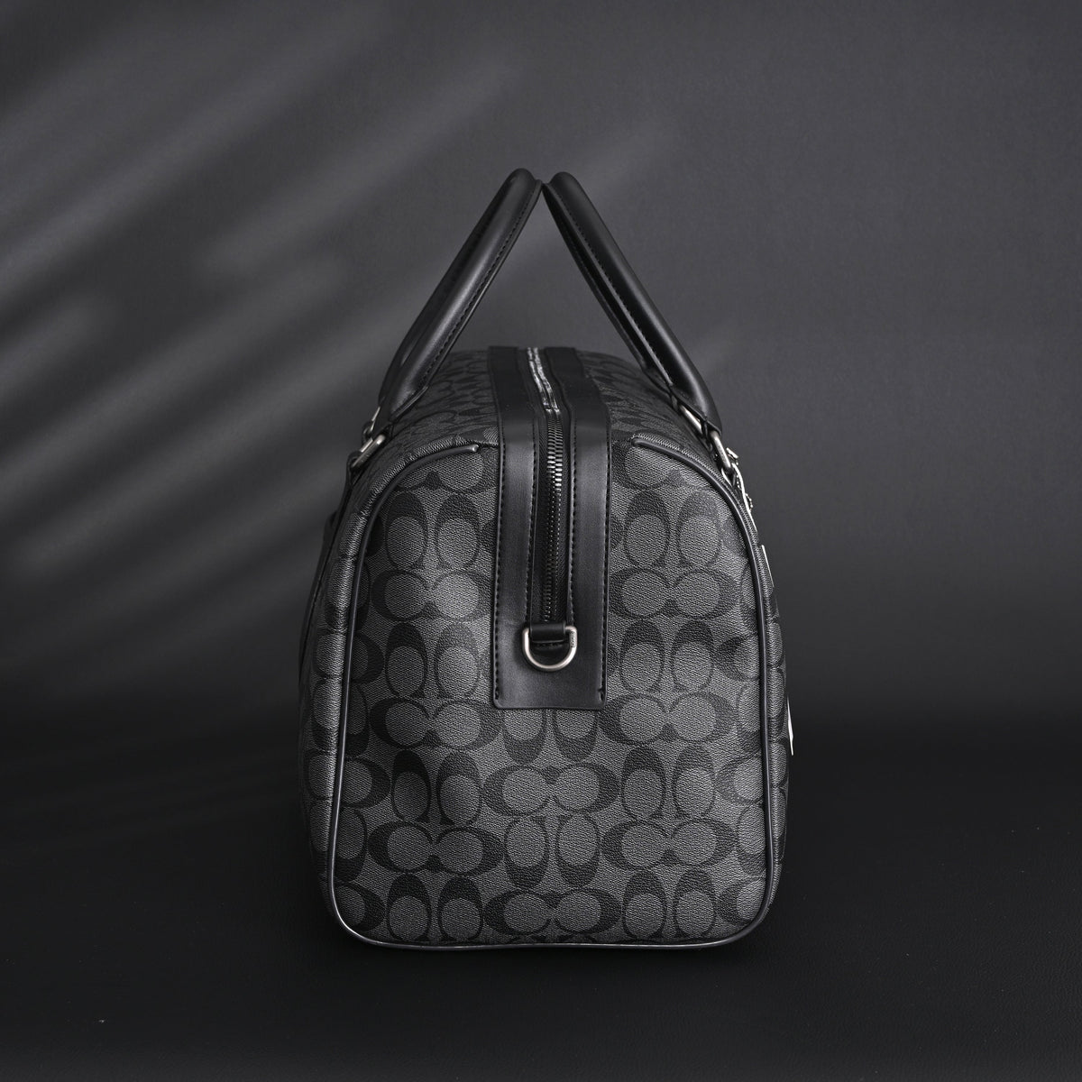 louis-vuitton-keepall-bandouliere-50-damier-graphite-canvas-travel-bag Handle
