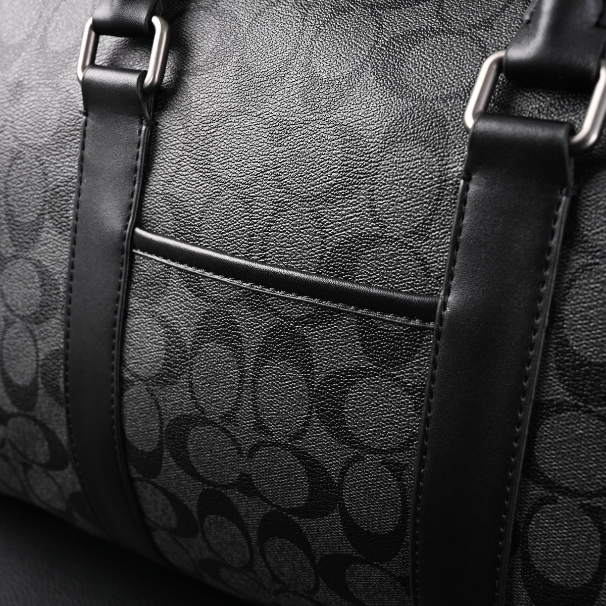 louis-vuitton-keepall-bandouliere-50-damier-graphite-canvas-travel-bag Handle