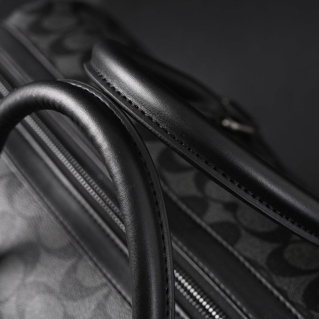 louis-vuitton-keepall-bandouliere-50-damier-graphite-canvas-travel-bag Handle