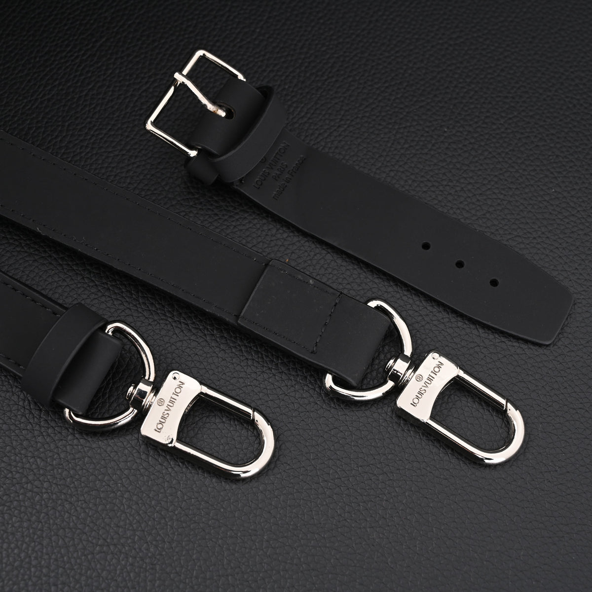 louis-vuitton-keepall-bandouliere-50-monogram-eclipse Handle