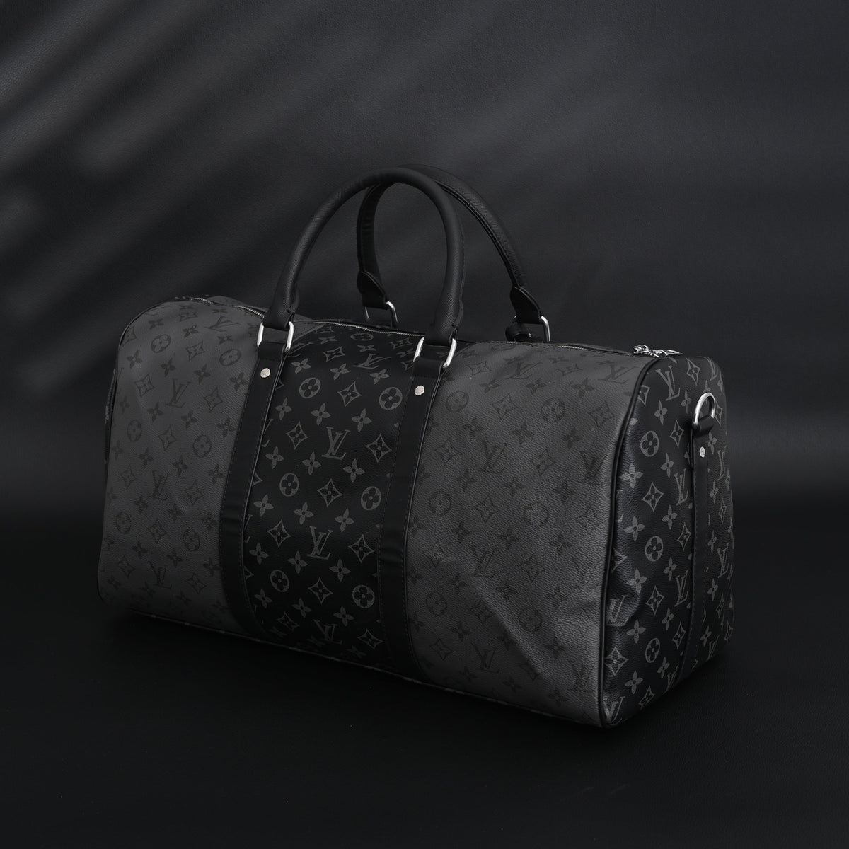 louis-vuitton-keepall-bandouliere-45-monogram-eclipse Handle