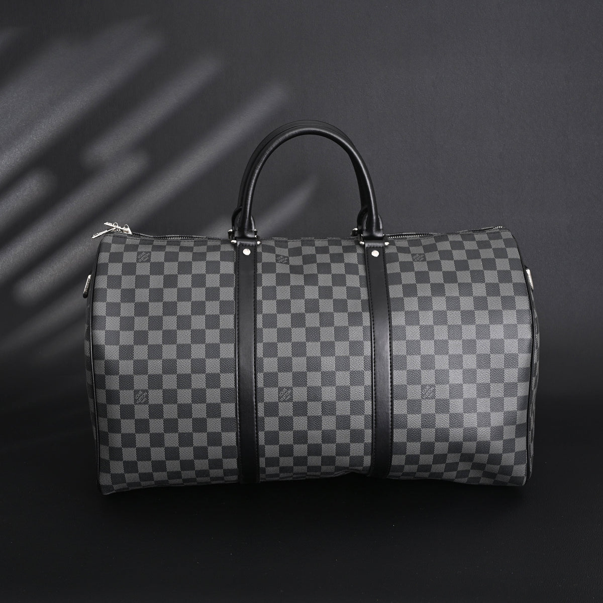 louis-vuitton-keepall-bandouliere-45-damier-graphite-canvas Handle