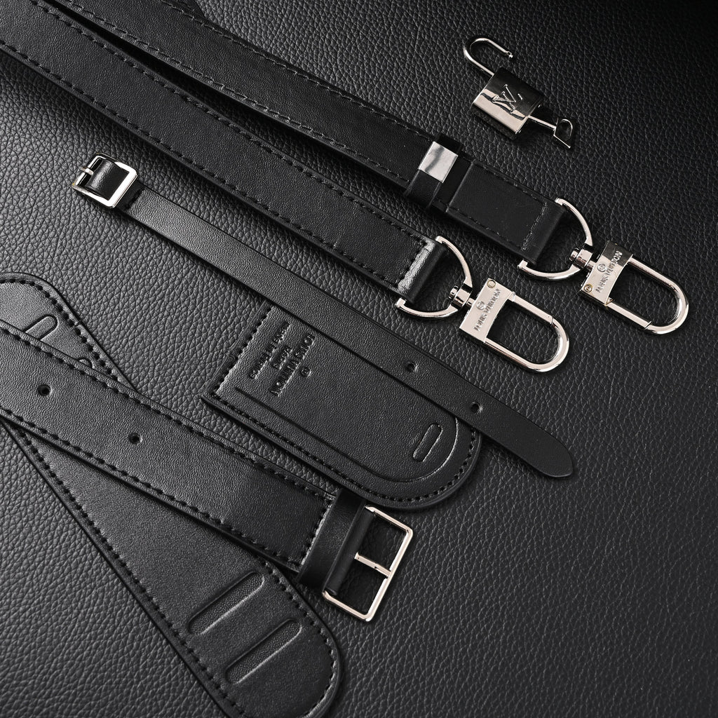 louis-vuitton-keepall-bandouliere-45-damier-graphite-canvas Handle