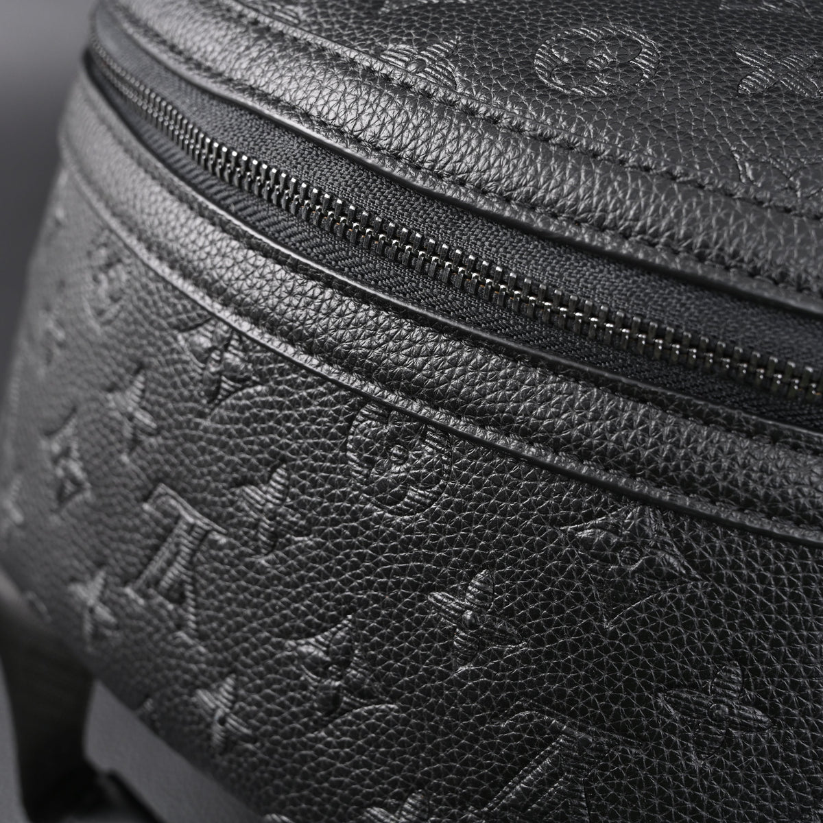 louis-vuitton-christopher-pm-backpack-monogram-eclipse ohter